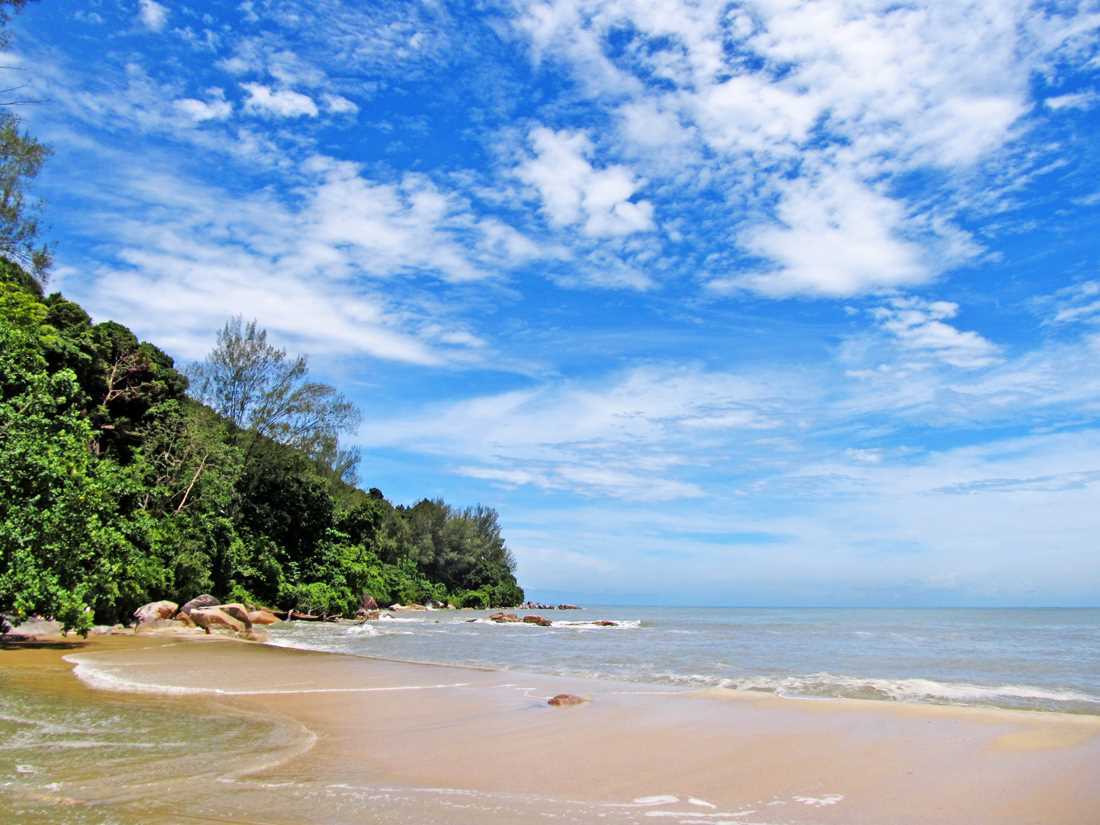 Penang Beaches that you can’t miss it!! - Homestay at Penang - Let's Go
